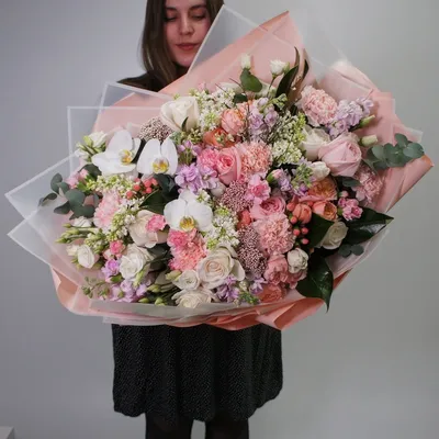 Премиум букеты цветов - купить роскошный букет | Заказ и доставка по Москве  и области, самовывоз | Roza4u