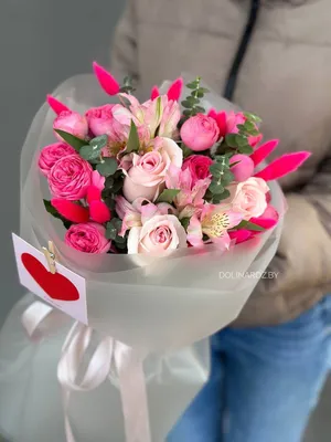 Доставка цветов по Москве | Заказать цветы с доставкой недорого на дом и в  офис - Цветочка