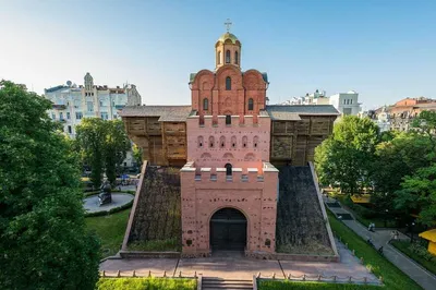 Достопримечательности Киева. Интересные места, церкви и храмы, памятники,  музеи