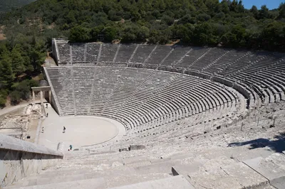Самый большой в мире греческий театр в Эпидавре