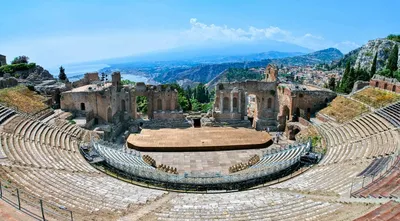 Древнегреческий театр