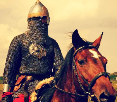 Шлем древних воинов стоковое фото. изображение насчитывающей гладиатор -  234384560