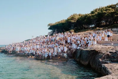 Mars Island 2020: Джаред Лето приглашает фанов тусить вместе в Хорватии -  УХО