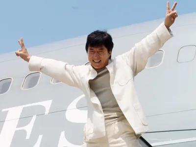 Ростовая фигура Джеки Чан (Jackie Chan) 700х1800 мм - купить по выгодной  цене | Магазин шаблонов Принт100