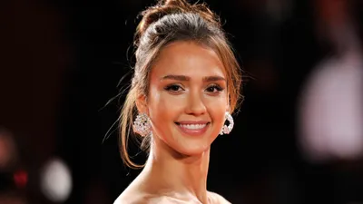 Jessica Alba Shares Career Advice on Forbes' Instagram