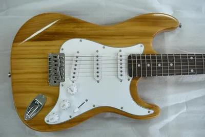 Fender Stratocaster® – Легендарная электрогитара - статья от МузZone