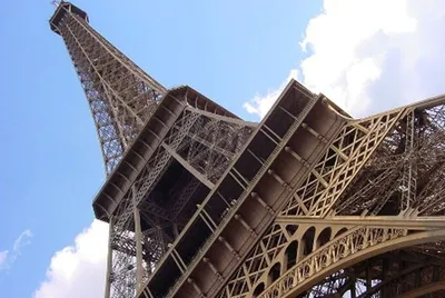 Париж: доступ на вершину или второй этаж Эйфелевой башни | GetYourGuide