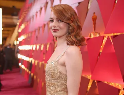 Emma Stone on 'Poor Things' and Her Quest to Be a Jeopardy Contestant