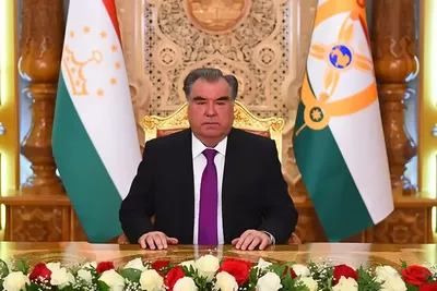 Эмомали Рахмон - Президент Республики Таджикистан (1994) - Биография