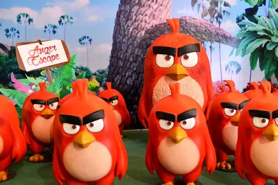Angry Birds' Movie Casts Jason Sudeikis, Josh Gad, Peter Dinklage, Maya  Rudolph