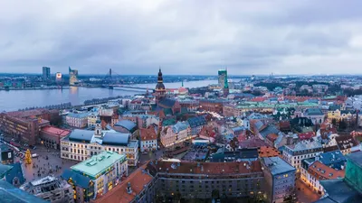 Эстония потребовала от России сократить персонал посольства в Таллинне -  Delfi RU