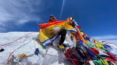 Mount Everest was first scaled 70 years ago. Climbers celebrate the  milestone as climate change concerns grow | PBS NewsHour