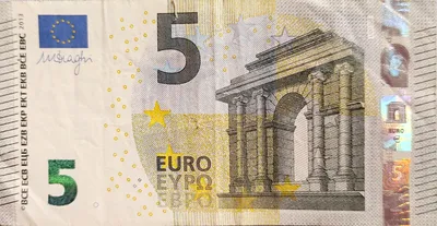 Пять евро — Википедия
