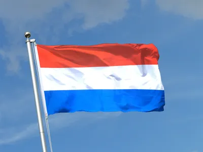 Флаг Люксембурга - купить Флаг по выгодной цене в интернет-магазине OZON  (1148191374)