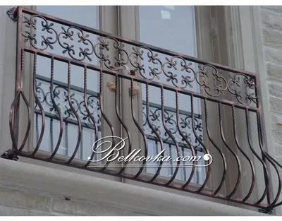 Простой кованый французский балкон КФБ-150: купить в Москве, фото, цены