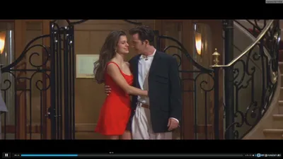 Inna Shevchenko ICTV - Трудности французского поцелуя.💋 . Во Франции  принято целоваться! Нет, это не то, что вы подумали - речь не об интимных  лобызаниях, а о социальных - в щеку. Встреча,