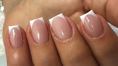 Pastel French Tip Nails Are The Dreamiest Way To Update Your Spring Mani |  Glamour UK