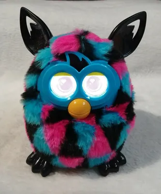 Furby, the bug-eyed, gibberish-talking '90s toy phenomenon, has been  revived — again | CNN Business