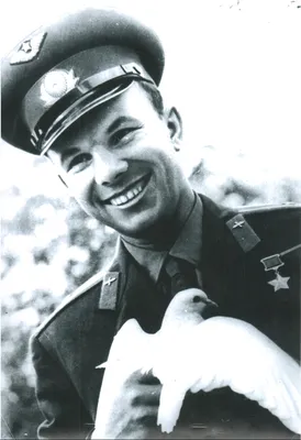 Выразительные фото Юрия Гагарина: путь первого космонавта