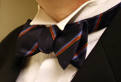 Мужской кремовый шелковый галстук-бабочка ZILLI купить в интернет-магазине  ЦУМ, арт. NPAF4999