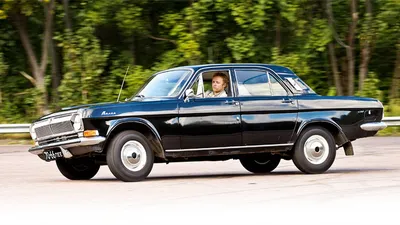 File:Volga GAZ-24(2).jpg - Wikimedia Commons