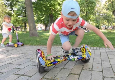 С какого возраста можно гироскутер. Стоит ли покупать гироскутер для  ребенка | интернет-магазин Hoverboard.com.ua