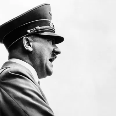 ФСБ обнародовала новые архивные документы о самоубийстве Гитлера - РИА  Новости, 29.04.2022