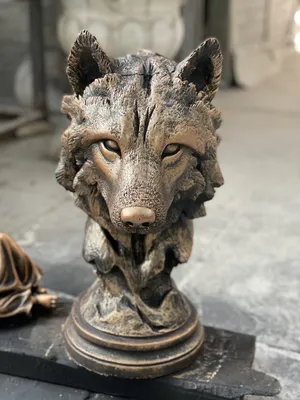 Голова волка (3) из дерева — деревянное изделие в качестве необычного декора