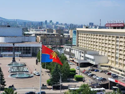 Мы гордимся своей историей»: в честь Дня города поднят флаг Красноярска