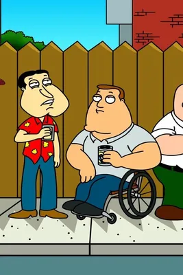 Обои на рабочий стол Стьюи Гриффин / Stewie Griffin и Брайан Гриффин /  Brian Griffin из мультфильма Гриффины / Family Guy играют в карты и  мухлюют, обои для рабочего стола, скачать обои, обои бесплатно