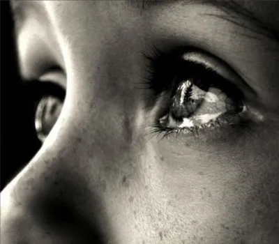 Грустные и красивые картинки слезы на аву - самые лучшие и интересные