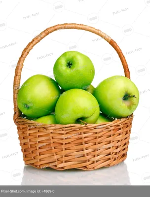 Яблоки в корзине» — создано в Шедевруме