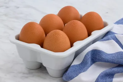 Как яйца влияют на сердце? Сколько яиц в день может съедать взрослый  человек? - ответы врачей