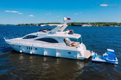 Яхта как дом: можно ли жить на яхте и как переехать | Новости Fairline  Russia