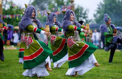 Фотография Якутия. Праздник коренных народов Севера. Долганы. Якуты. |  Фотобанк ГеоФото/GeoPhoto | GetImages Group