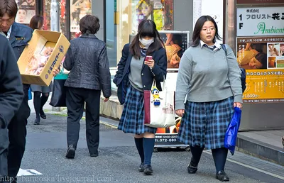 японские школьницы редакционное изображение. изображение насчитывающей  зодчества - 85545