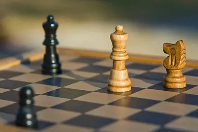 Шахматы с компьютером - играть онлайн бесплатно на сервисе Яндекс Игры