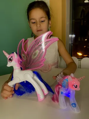 Игрушка из серии Мой маленький пони \"My little Pony\" музыкальные и световые  эффекты 21*21 см Искорка (id 83629422), купить в Казахстане, цена на Satu.kz