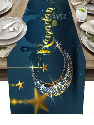 https://ru.pngtree.com/freebackground/islamic-ramadan-kareem-luxury-food-menu-design-golden-crescent-moon-and-lanterns-background_15346504.html