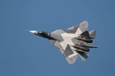Истребитель Су-57 на испытаниях превзошел лучшие американские аналоги -  Российская газета
