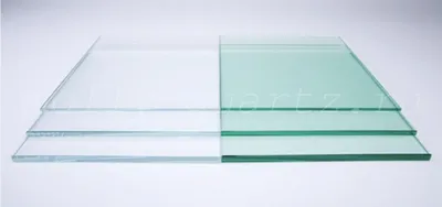 Особенности и виды декоративного стекла в интерьере: обзор и применение