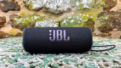 JBL launches eight new headphones, including the first-ever touchscreen  pair | ZDNET