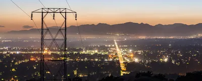 Калифорния нуждается в энергии для поддержания света