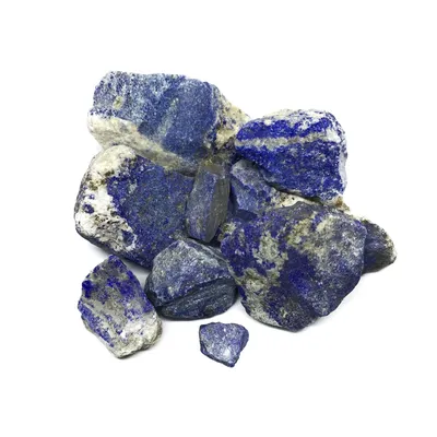 Лазурит: магические свойства драгоценного камня, бадахшанский минерал,  синий ляпис, как выглядит, кому подходит, характеристика