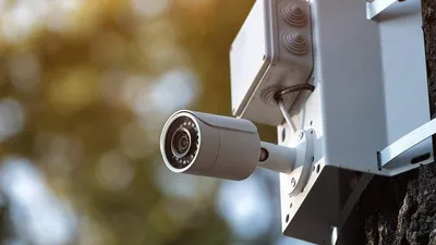 Выбираем камеру видеонаблюдения для кафе, склада или магазина — Журнал  Ситилинк