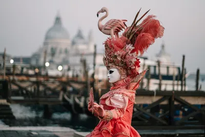 Чем привлекает туристов Венецианский карнавал