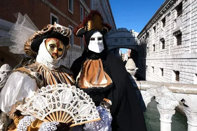 Смена масок: как проходит Венецианский карнавал | Фотогалереи | Известия