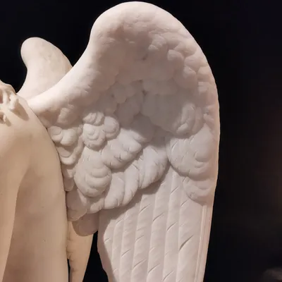 Купить скульптуру ангела из литьевого мрамора для памятника