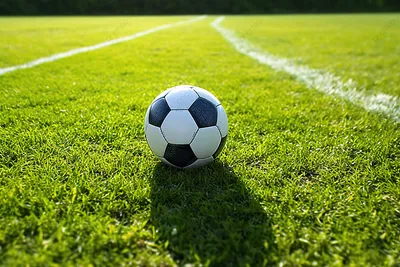 Динамичное фото футбольного мяча на …» — создано в Шедевруме