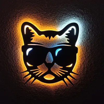 Постер Кот в очках и желтом галстуке на стену купить от 290 рублей в  арт-галерее DasArt